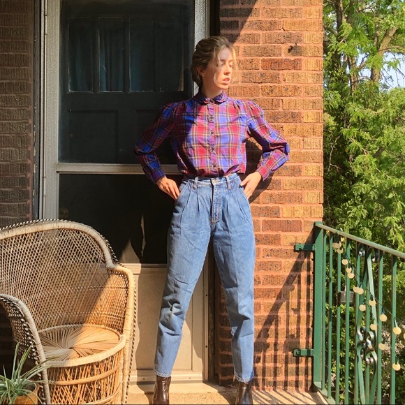 Bill Blass Vintage High Waisted Mom Jeans - Picture 5 of 11